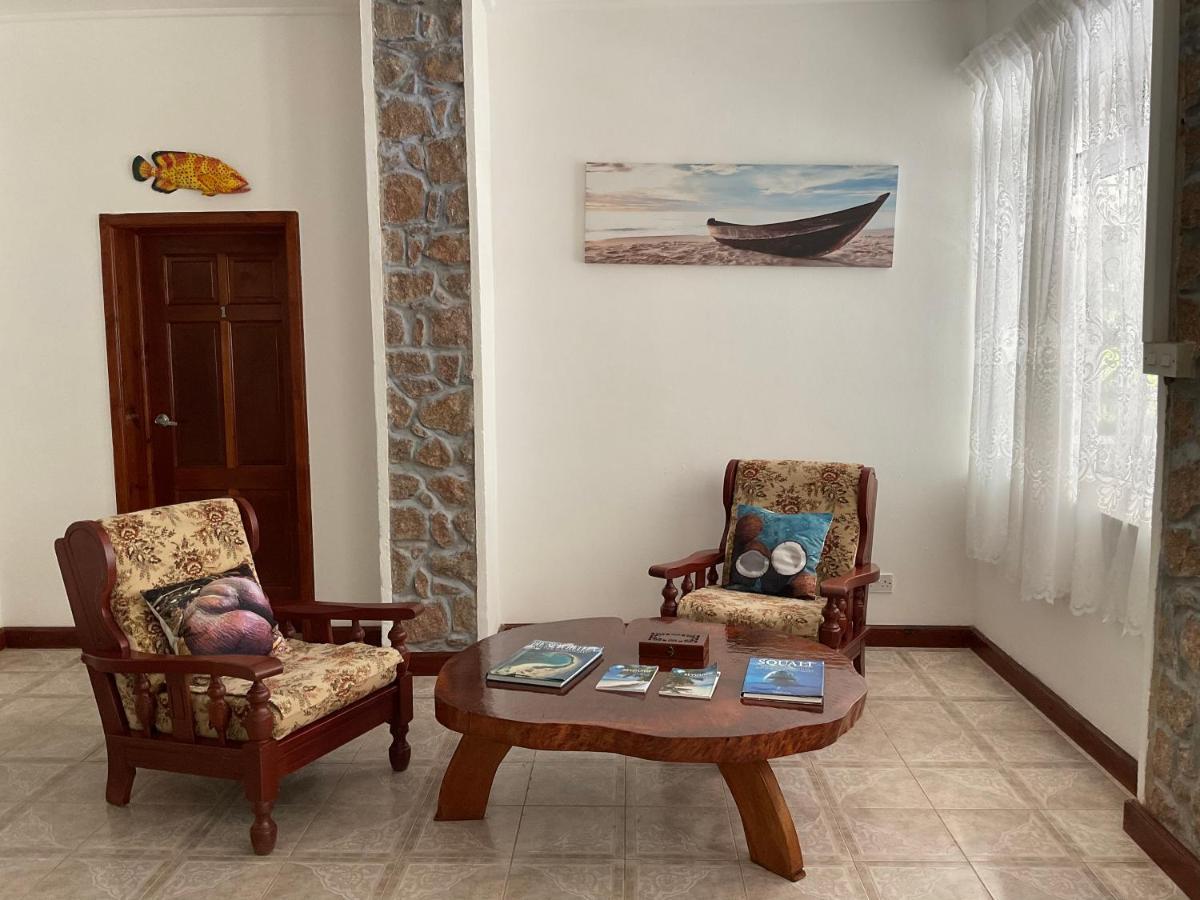 Le Chevalier Bay Guesthouse Anse Lazio Exterior foto